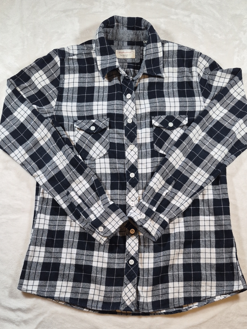 Men's Black and White Plaid Button-Down Shirt – Classic Casual Fit